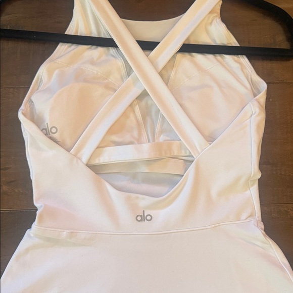 ALO Yoga Women's White Mini Dress - Picture 7 of 10